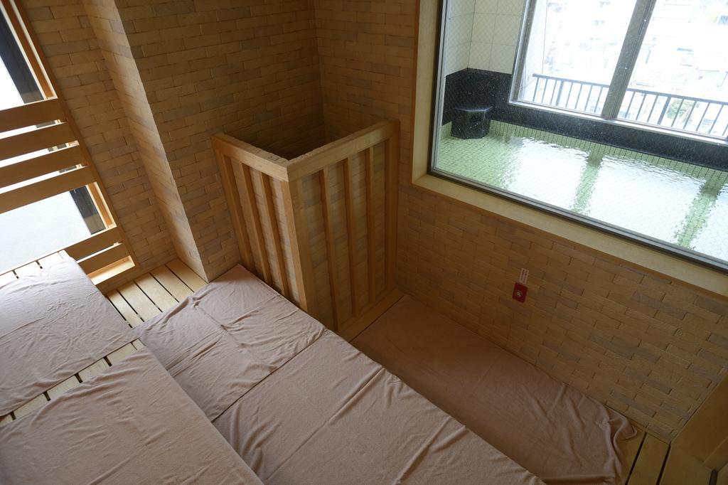 Hotel Natural Hot Spring Midosuji