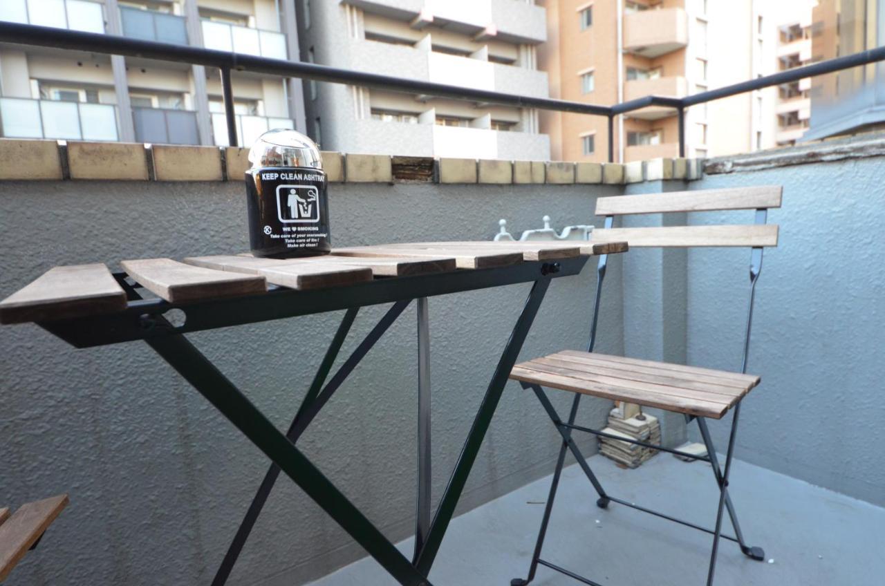 River Side Namba 500 Apartment *