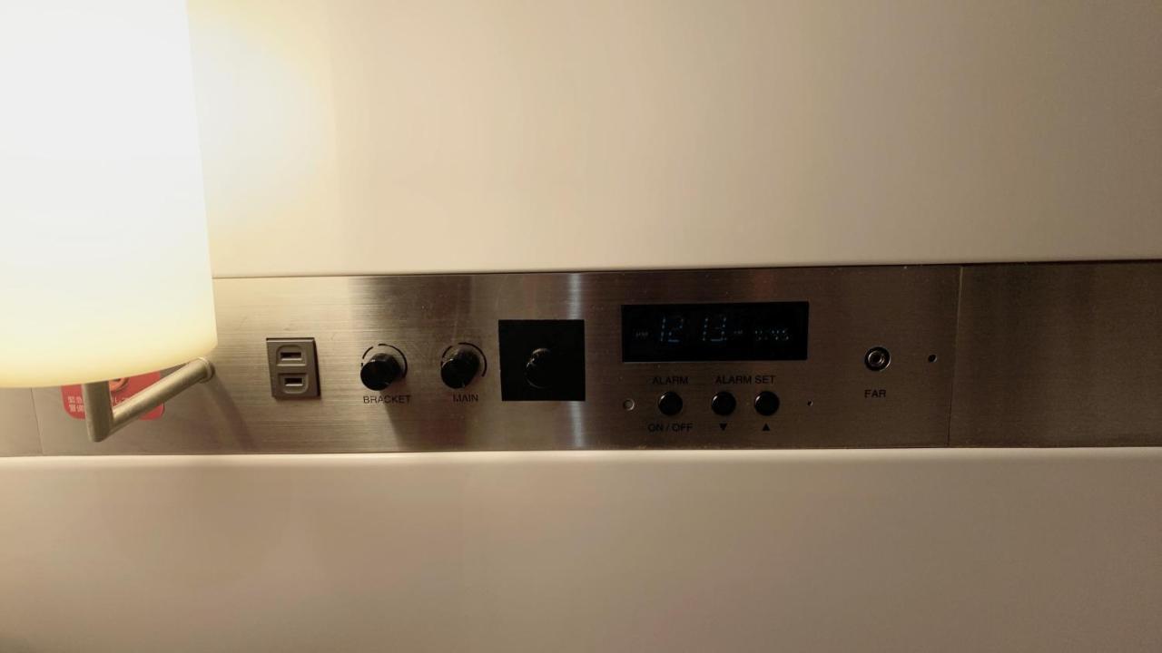 First Midosuji Namba Capsule hotel 3*