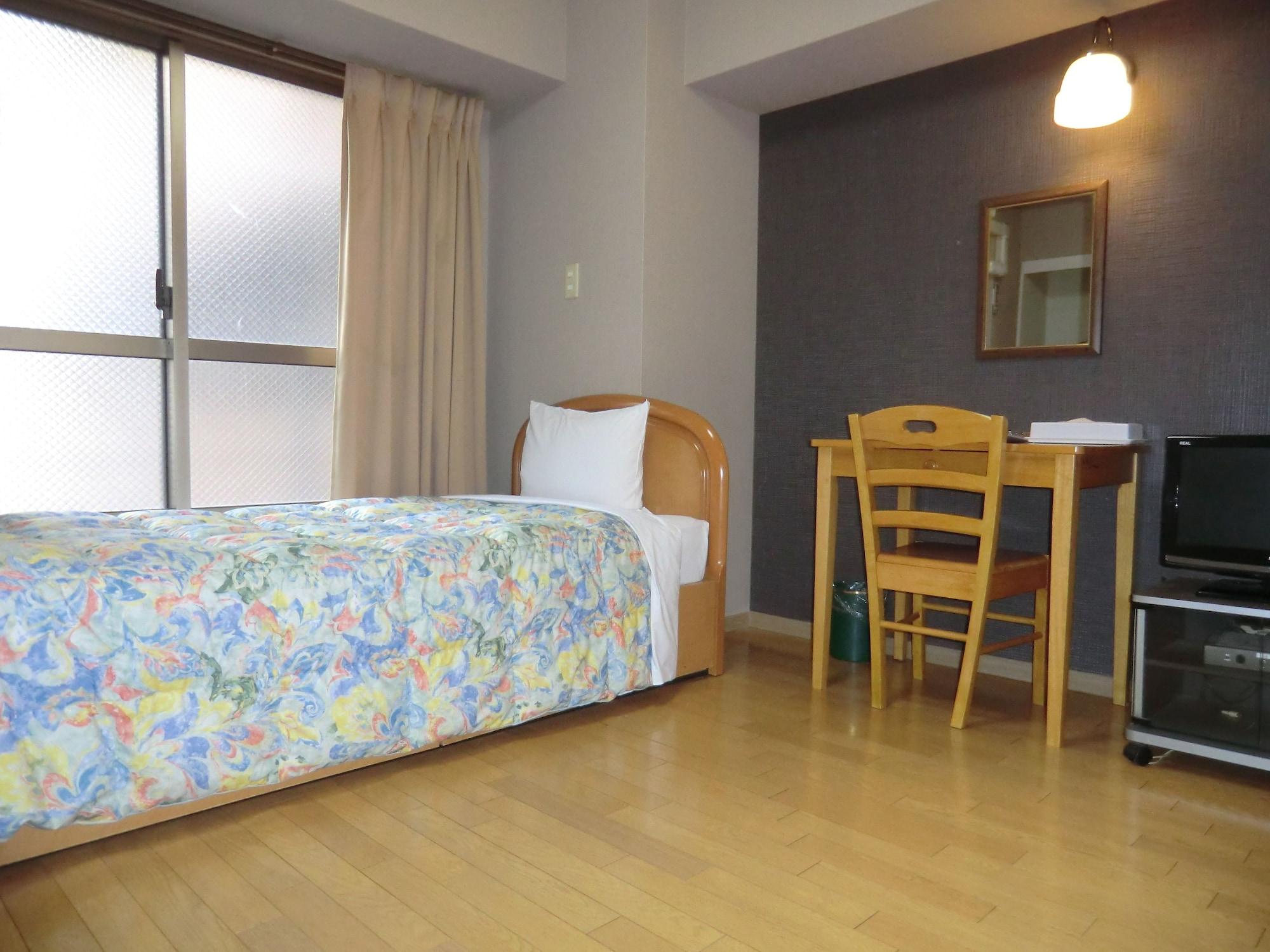 Hotel Azu Garden Nippombashi 2*