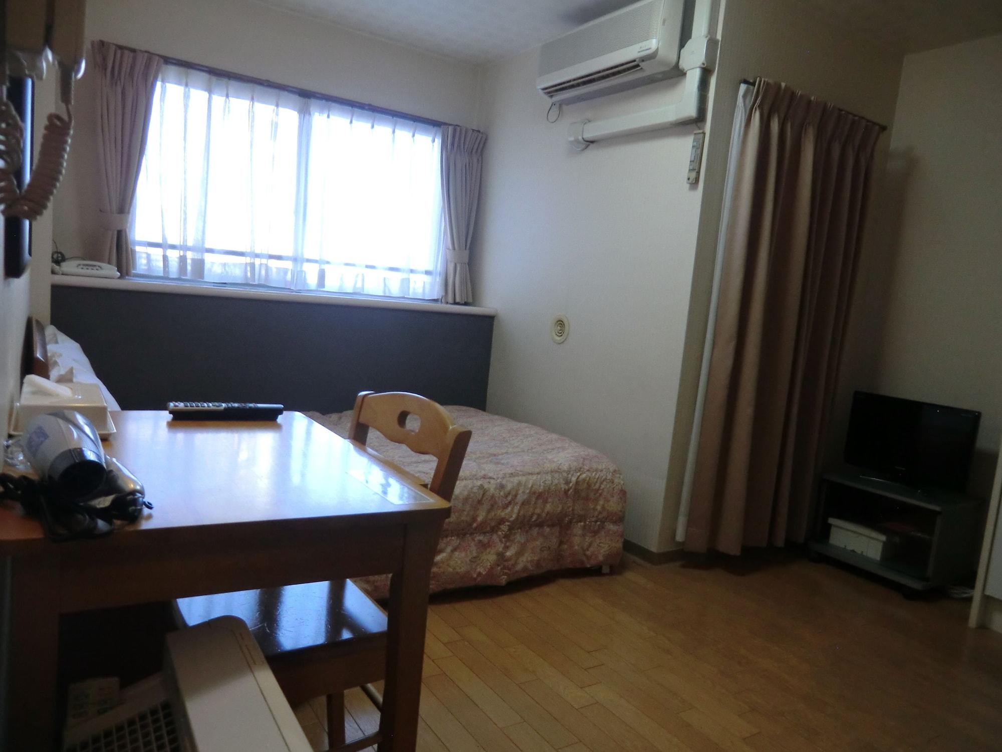Azu Garden Nippombashi 2*