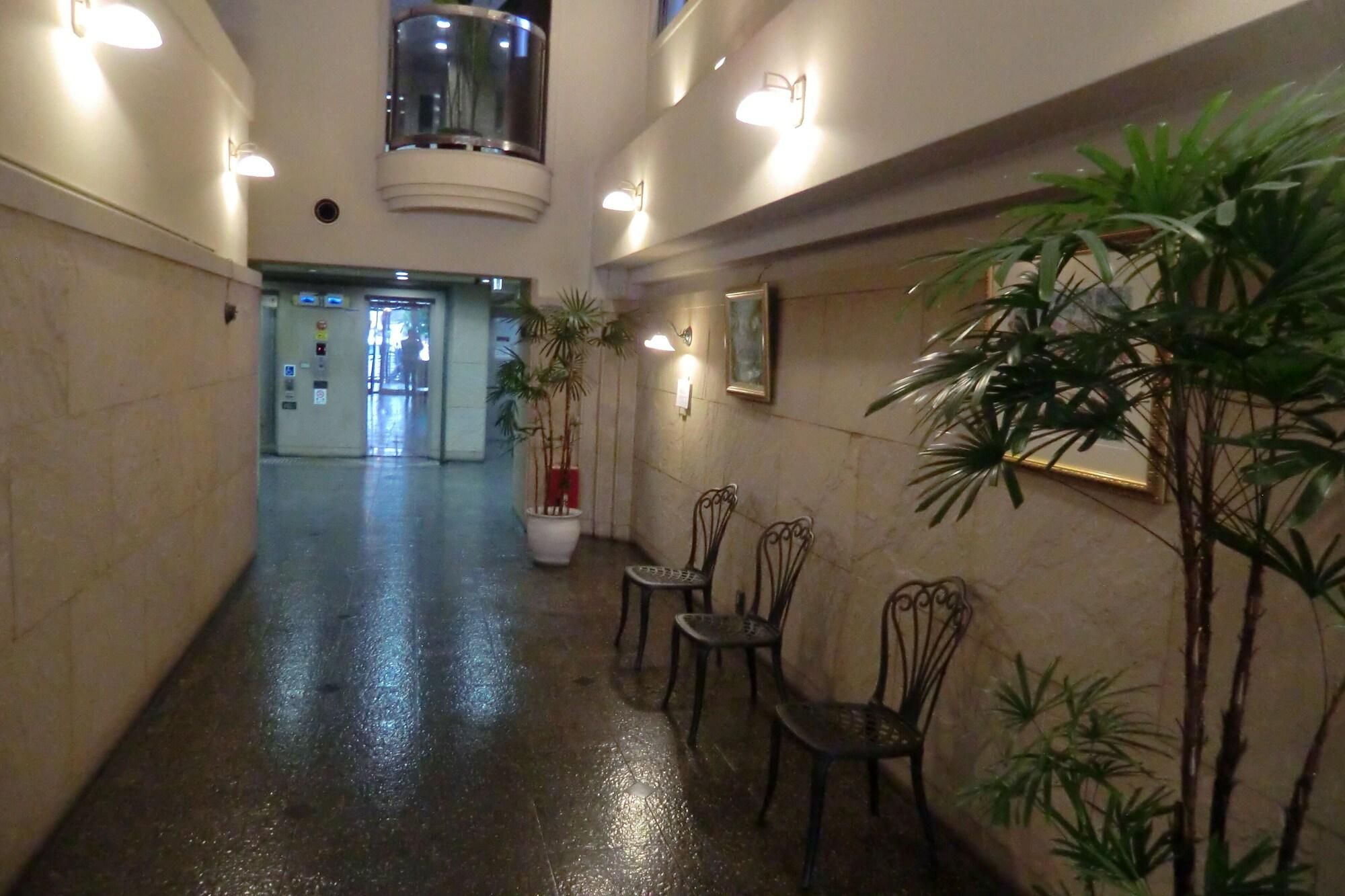 Hotel Azu Garden Nippombashi 2*