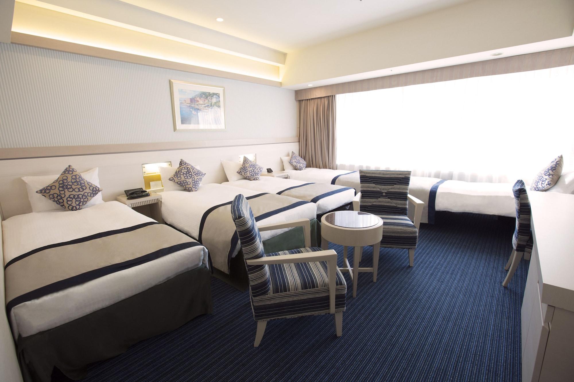 Keihan Universal Tower Hotel 4*