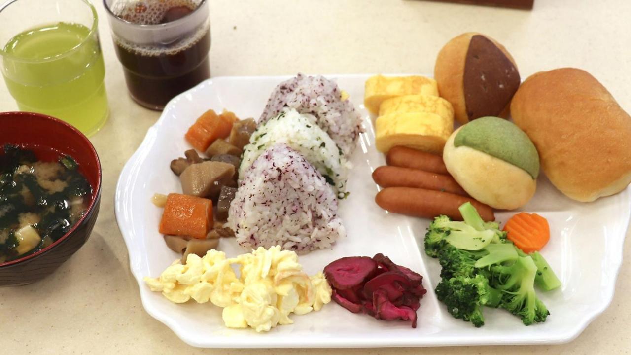 Hotel Toyoko Nippombashi Bunraku Gekijo Mae 3*