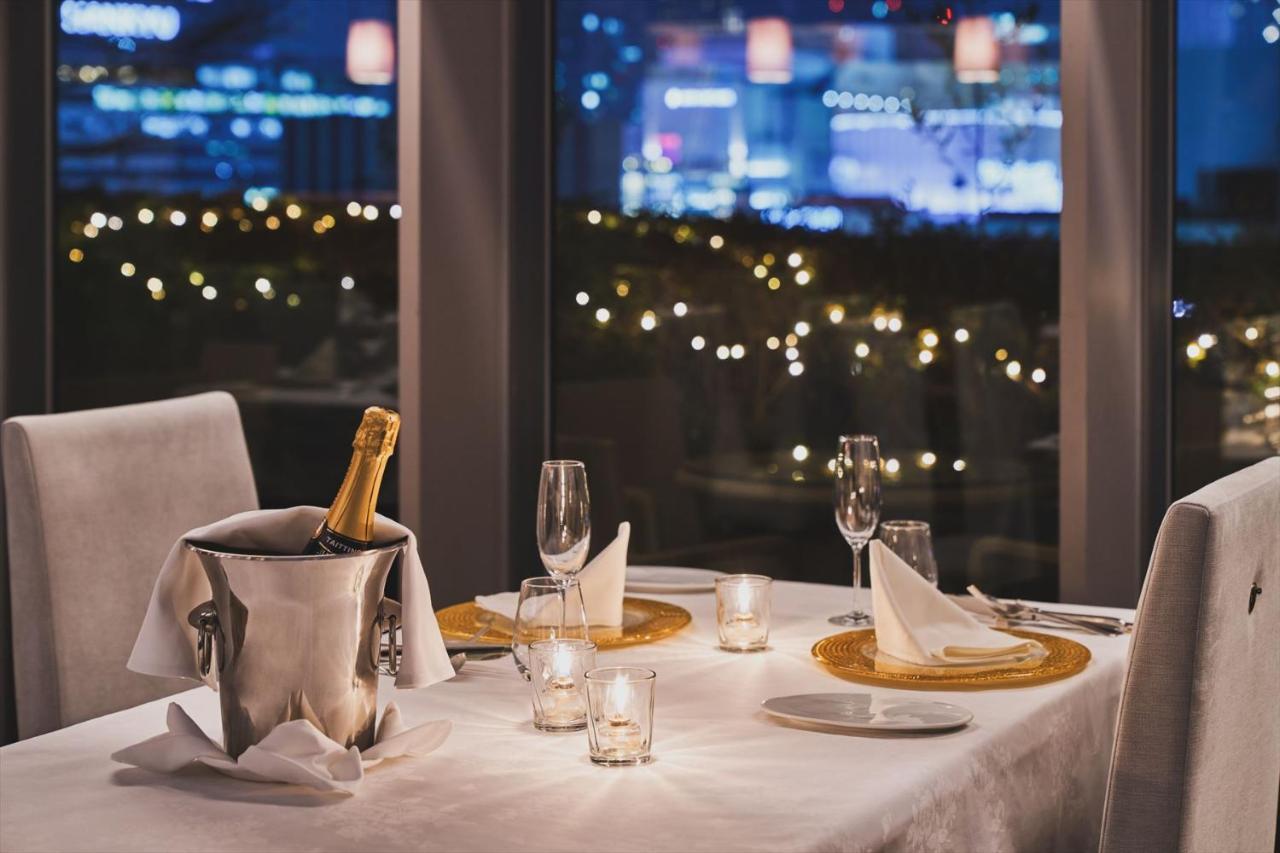 Harmonie Embrassee 3* Osaka
