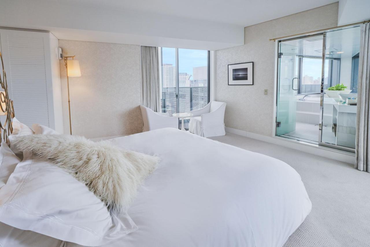 Harmonie Embrassee 3* Osaka
