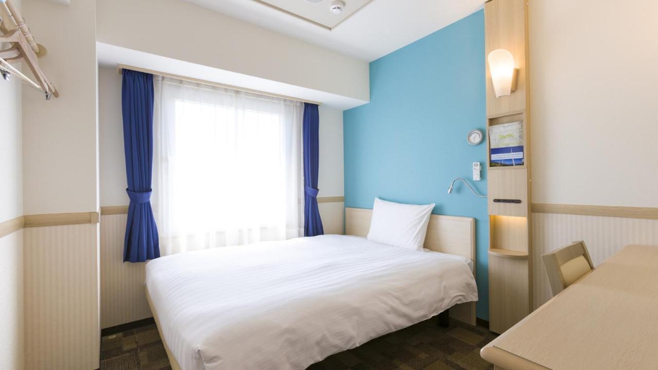 Hotel Toyoko Nippombashi Bunraku Gekijo Mae