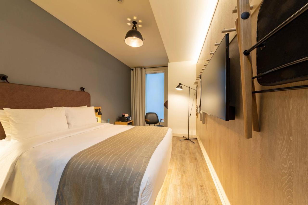 Moxy Honmachi By Marriott 4* Osaka