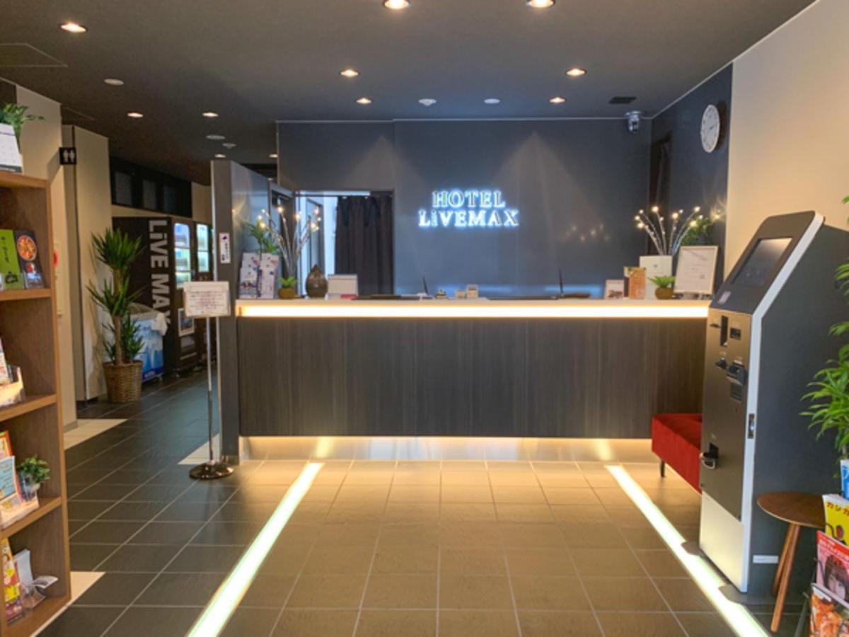 Livemax Shinsaibashi East 2*