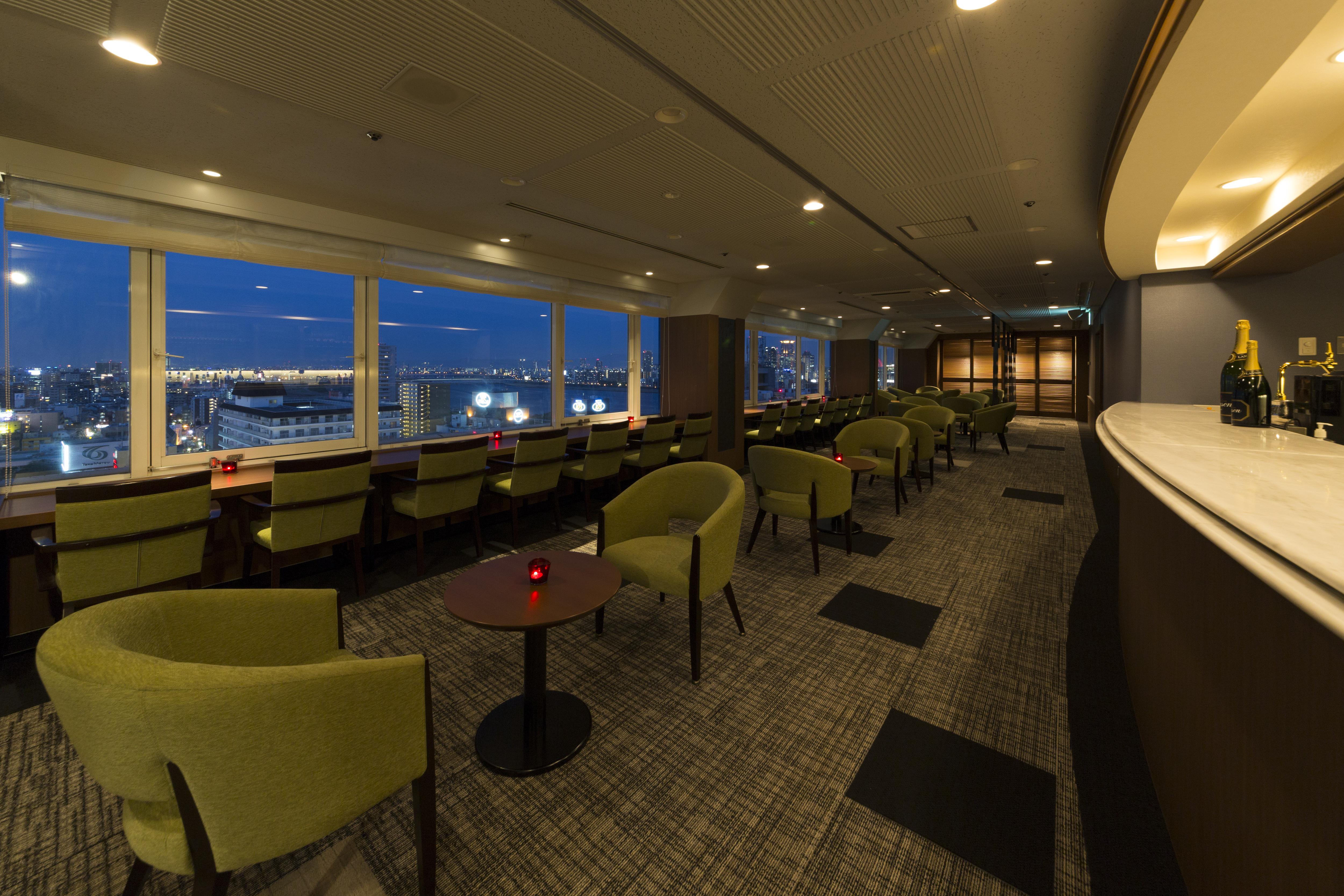 Plaza 4* Osaka