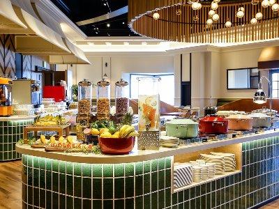 Keihan Universal Hotel 4*