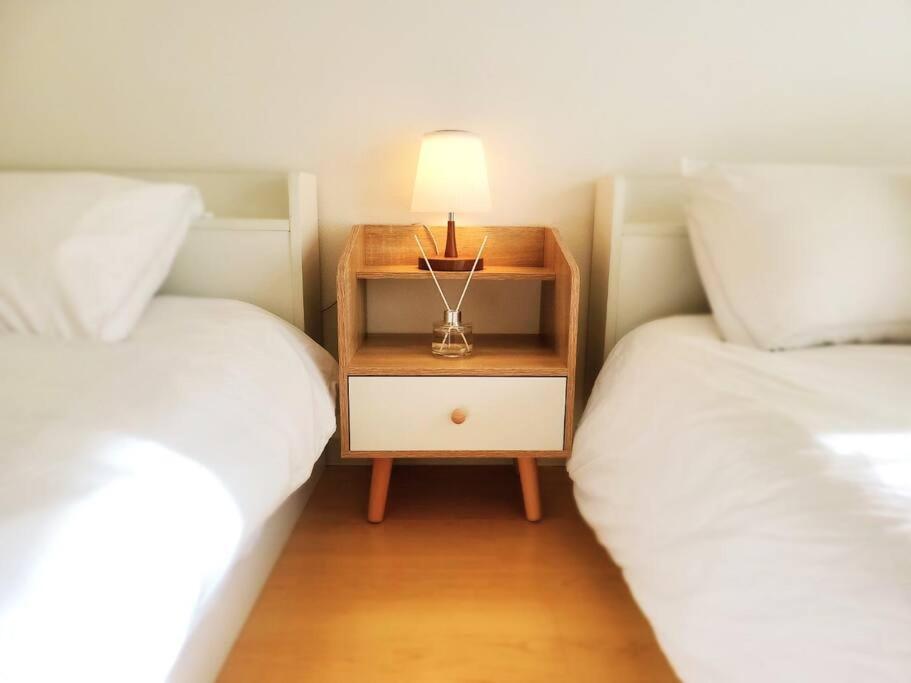Apartment Dotonbori, Nipponbashi, Nagahoribashi Station 5minutes On Foot Double Bed Se7 *