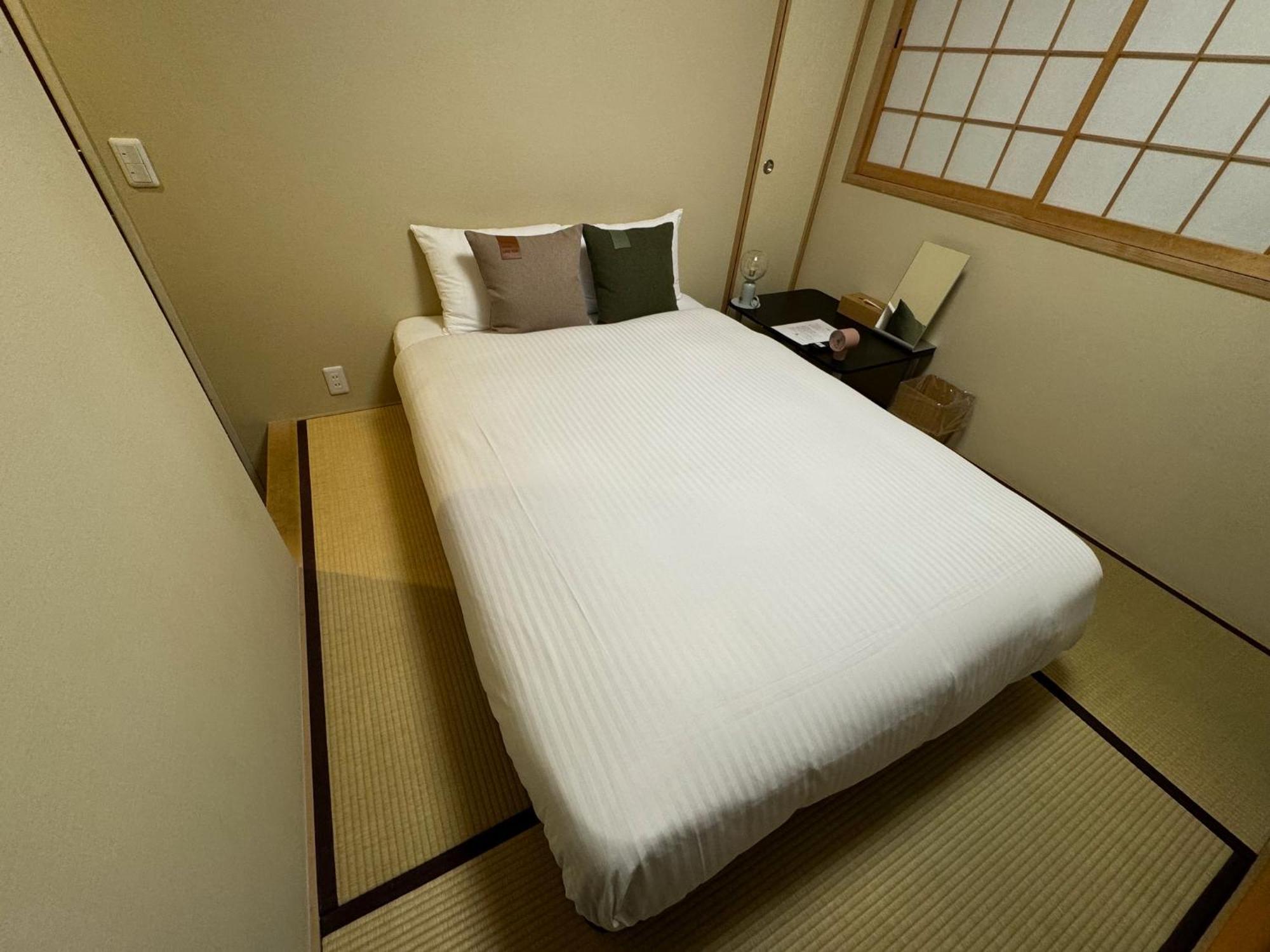 R Hotel-the Atelier Shinsaibashi East 3*
