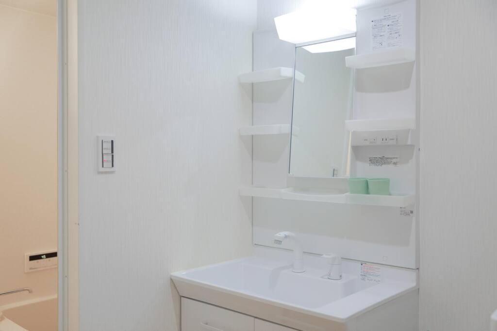 道頓堀民泊＆mini浮世絵美術館、道頓堀真ん中、心斎橋、家族旅行、family Trip 401 Apartamento *