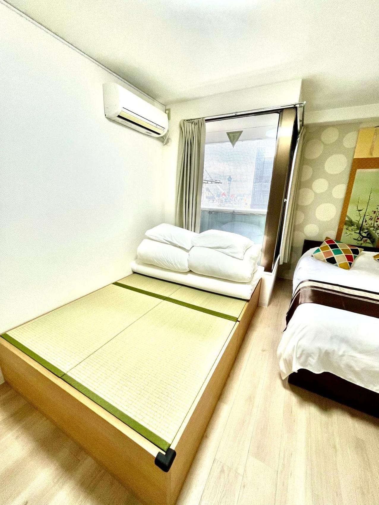 Apartment 大阪旅・四葉　 *