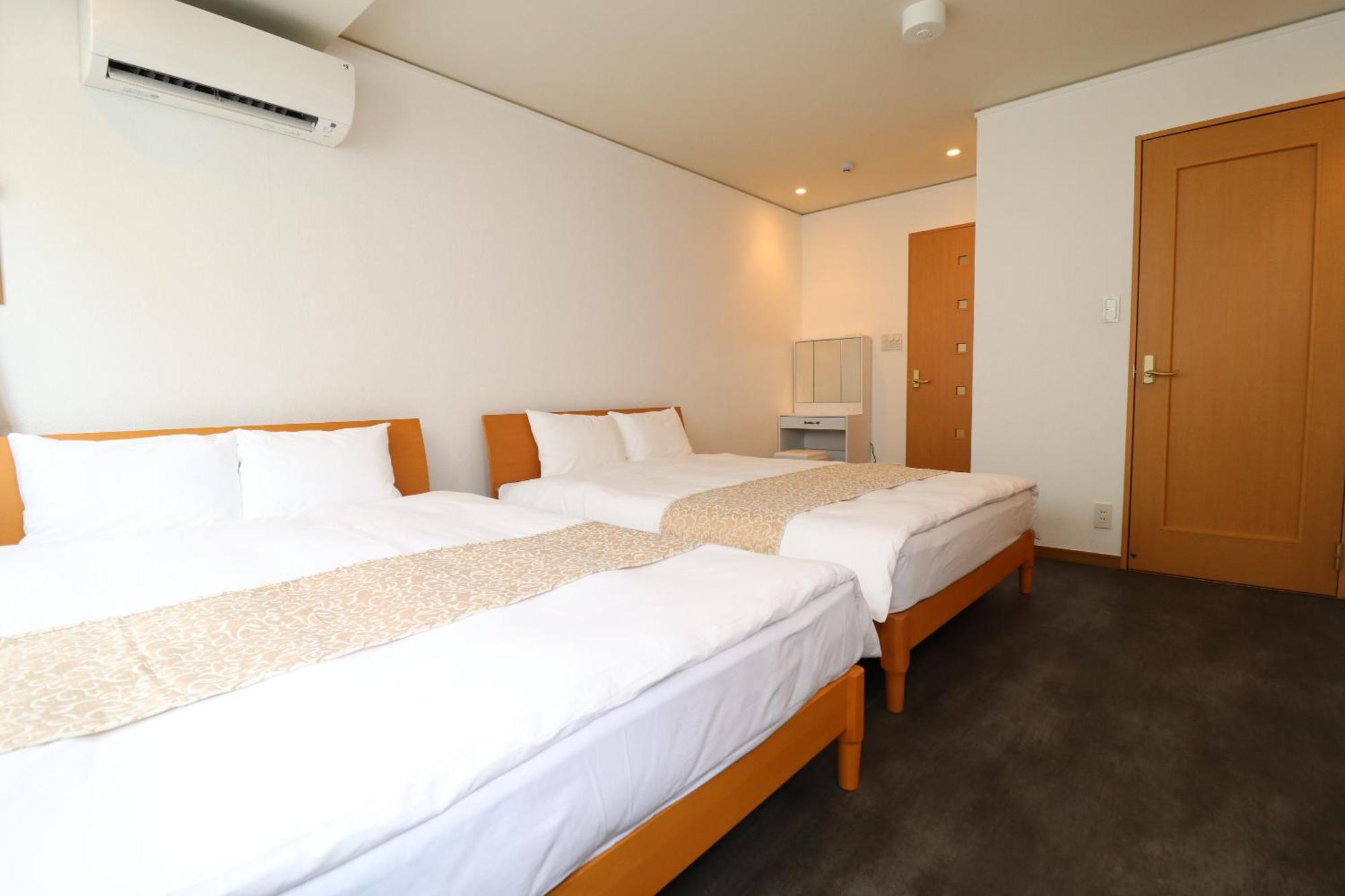 Crane Court Kitahorie *