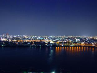 Keihan Universal Tower Hotel