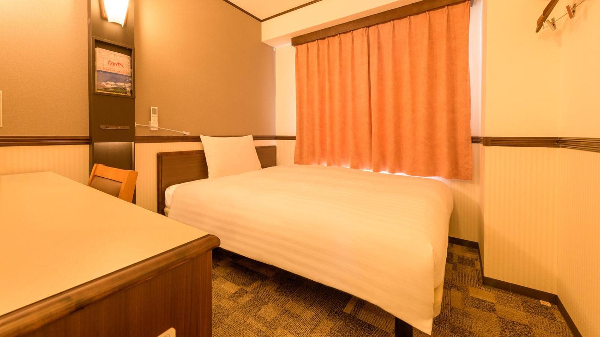 Toyoko Shin-osaka Higashi-mikuni Ekimae 3*