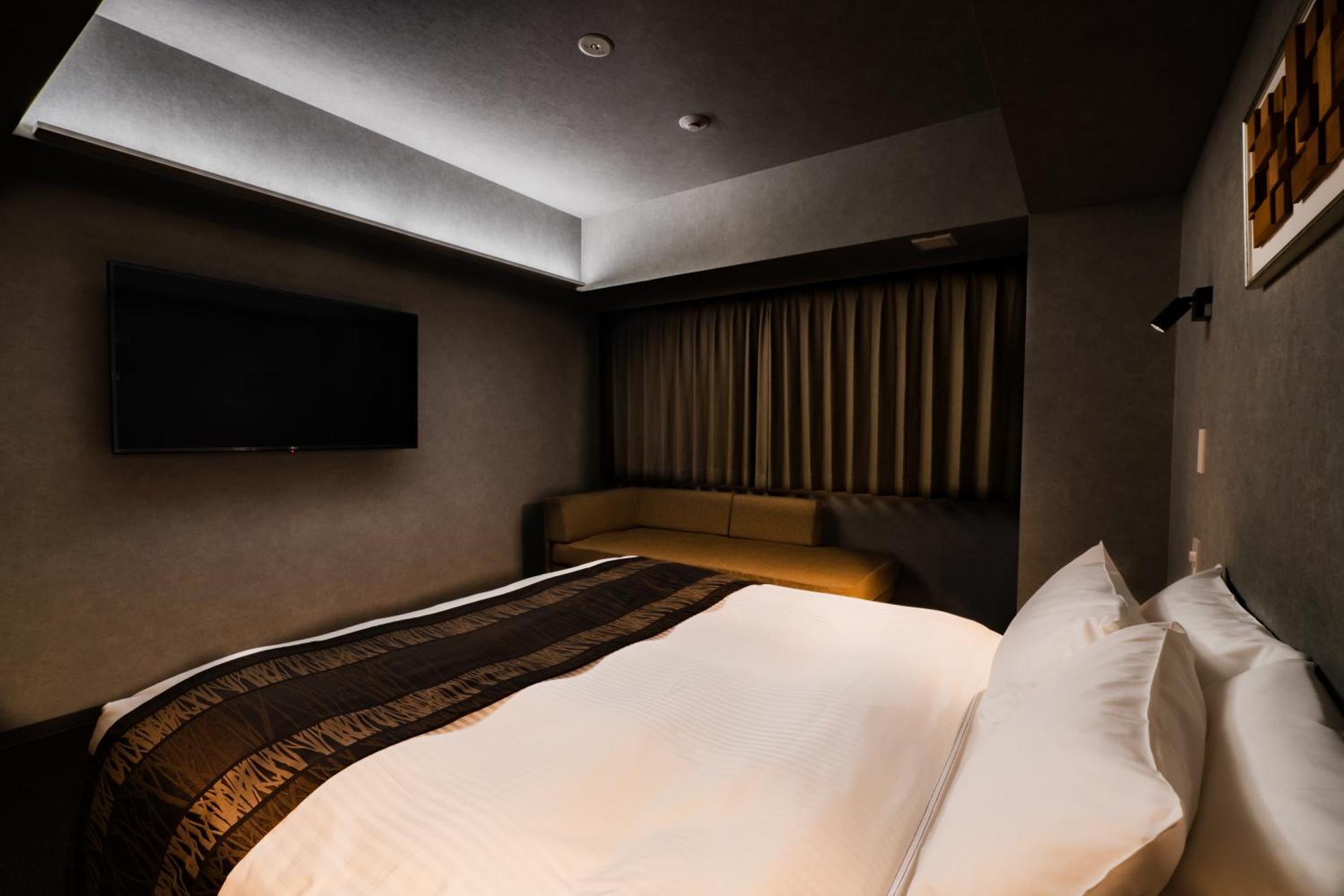 Randor Namba Hotel 4*
