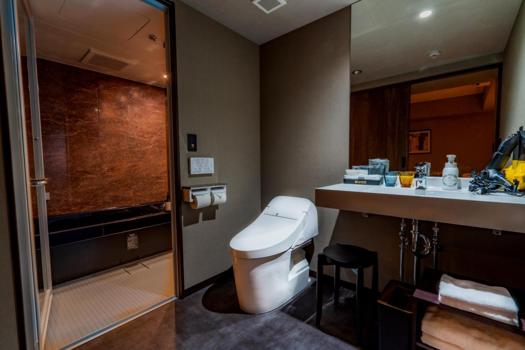 Randor Namba Hotel