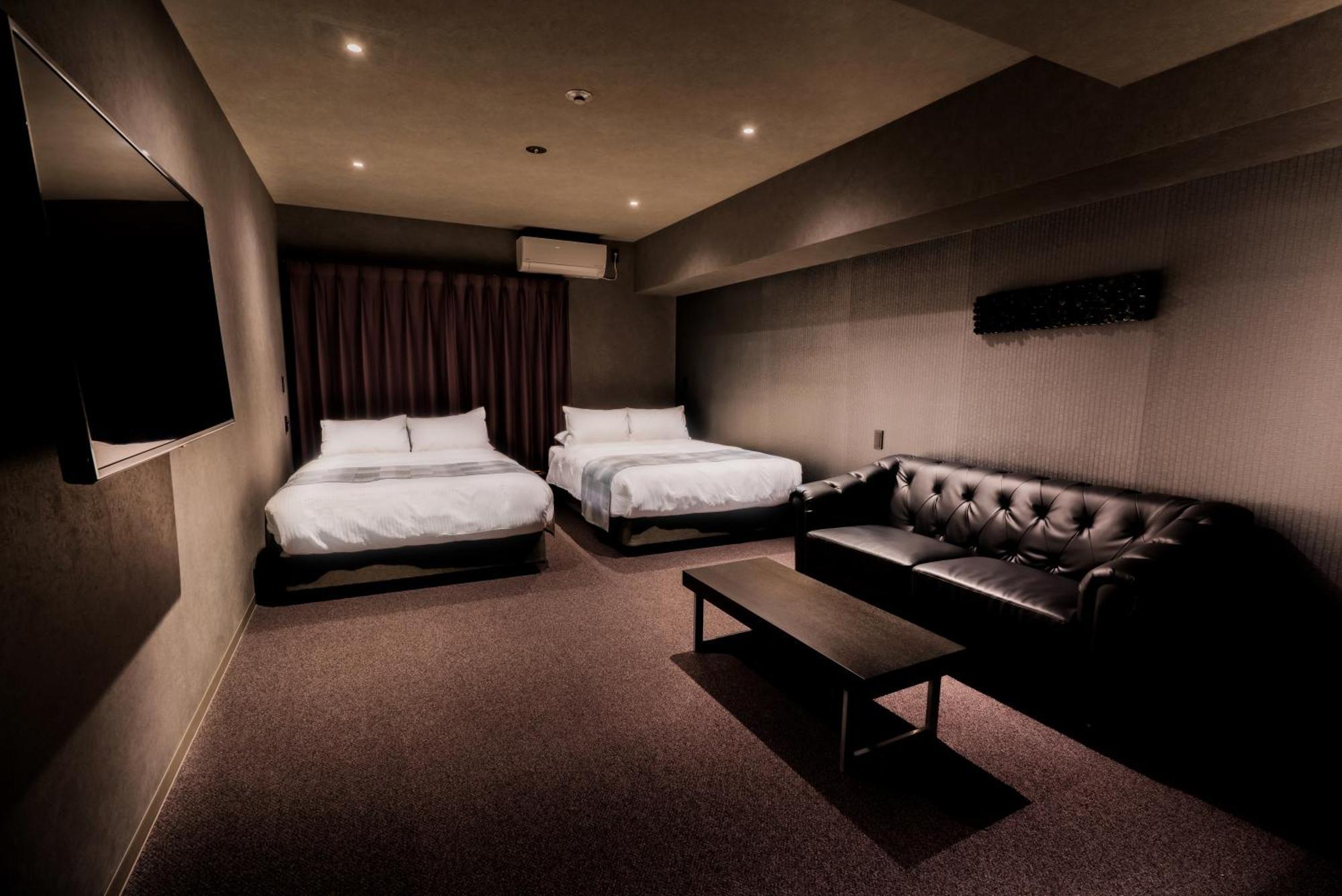 Randor Namba Hotel 4*