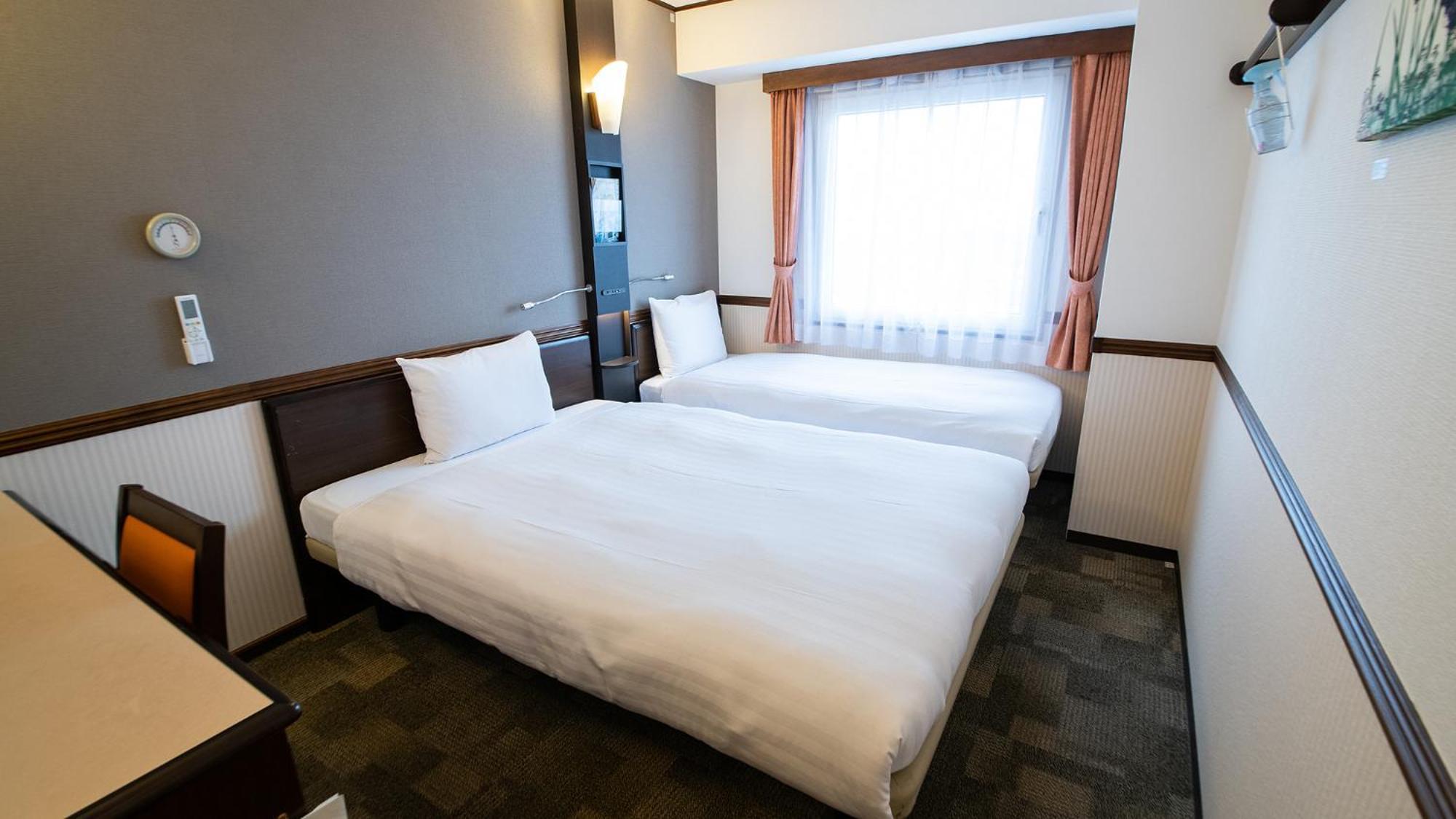 Hotel Toyoko Shin-osaka Higashi-mikuni Ekimae