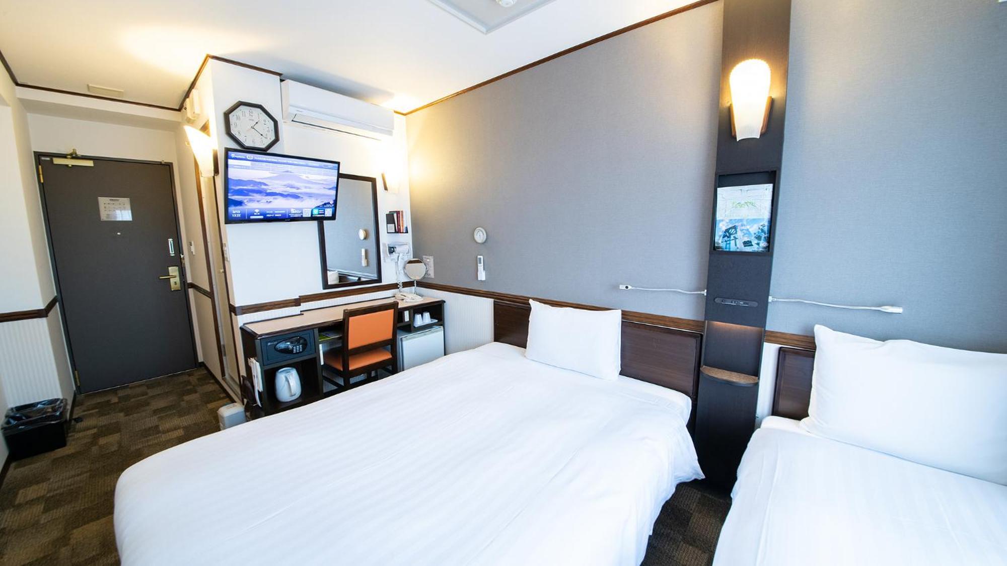 Hotel Toyoko Shin-osaka Higashi-mikuni Ekimae 3*