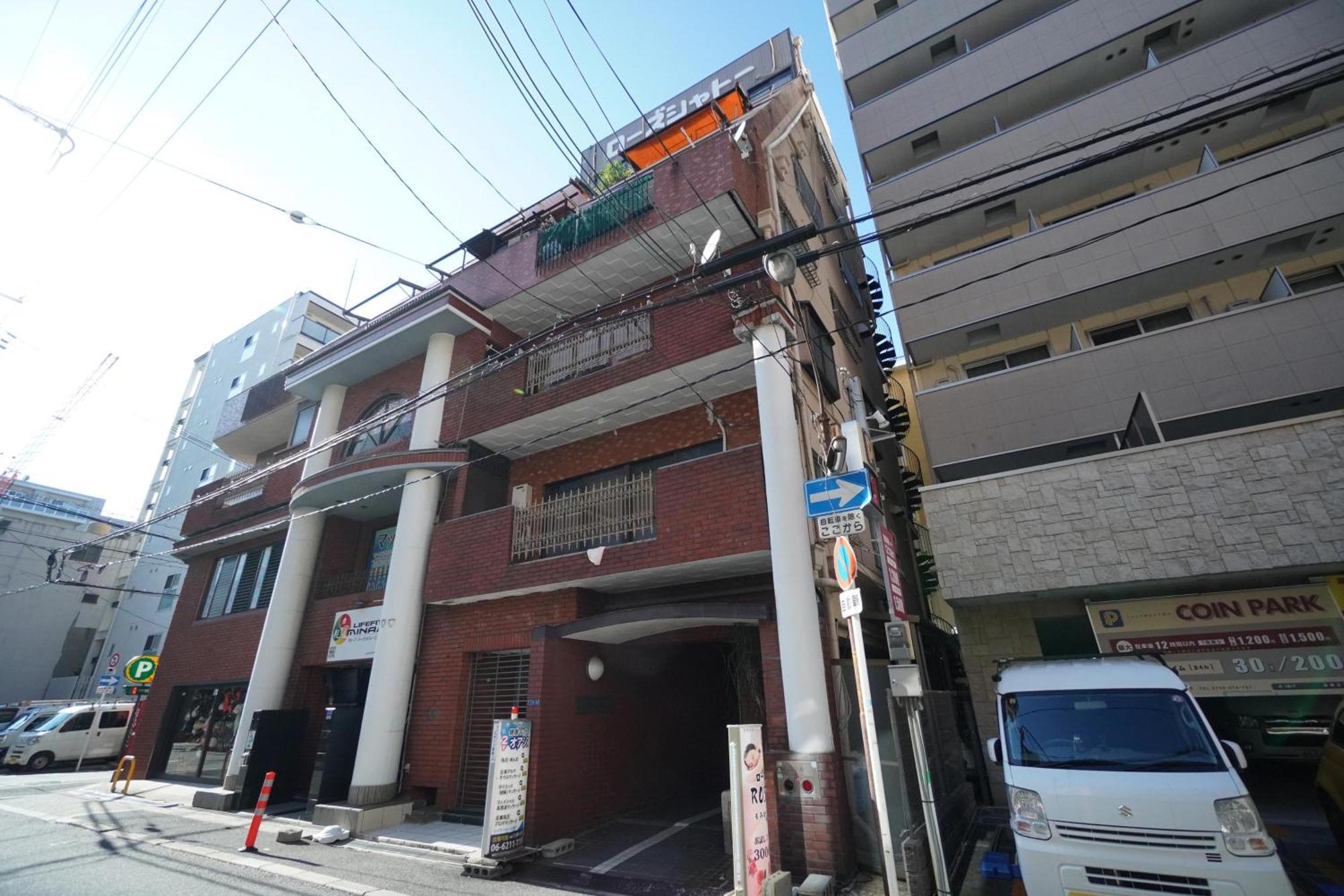 Apartment Namba Kuromon House 503