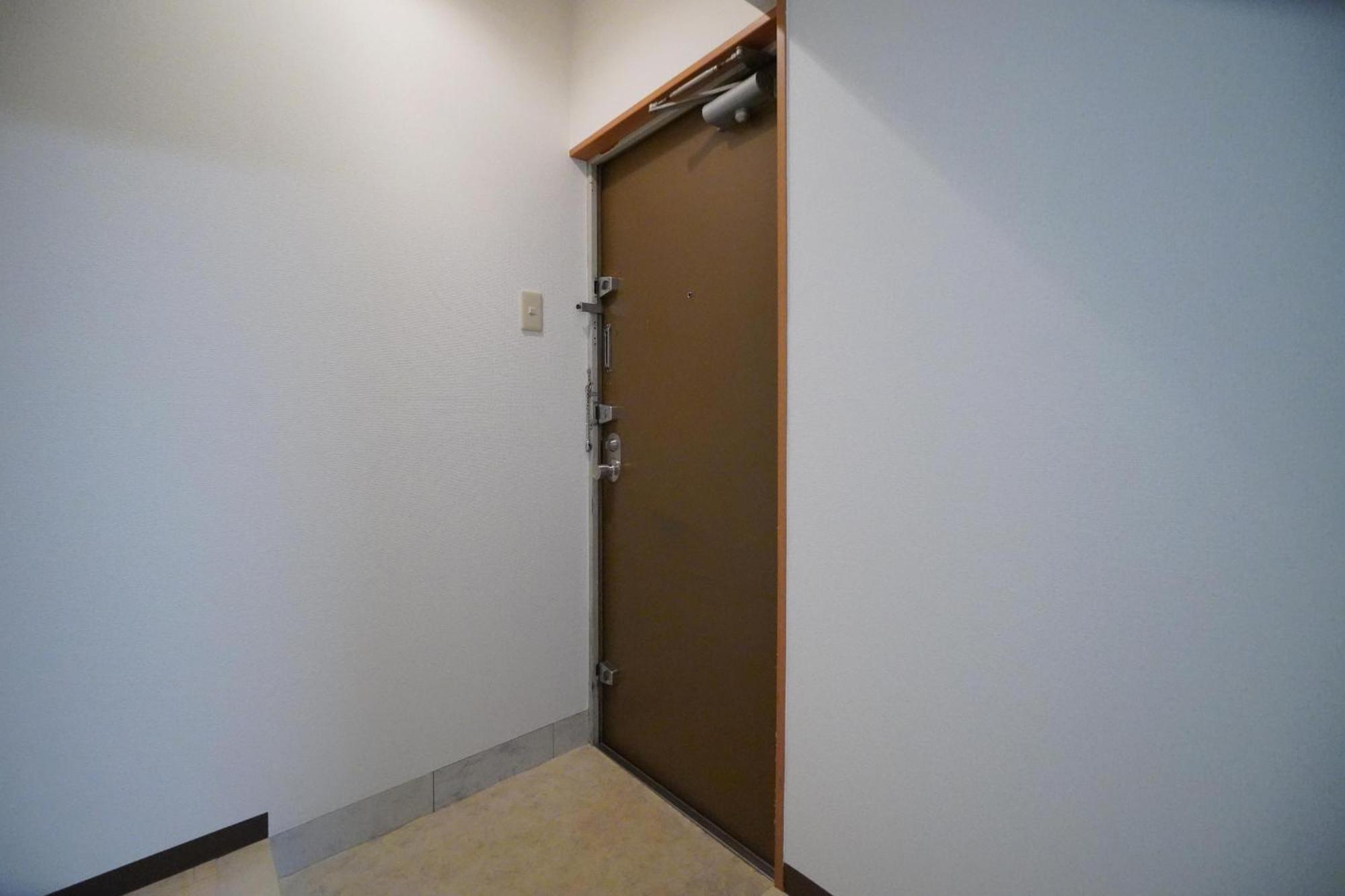 Apartment Namba Kuromon House 503 *