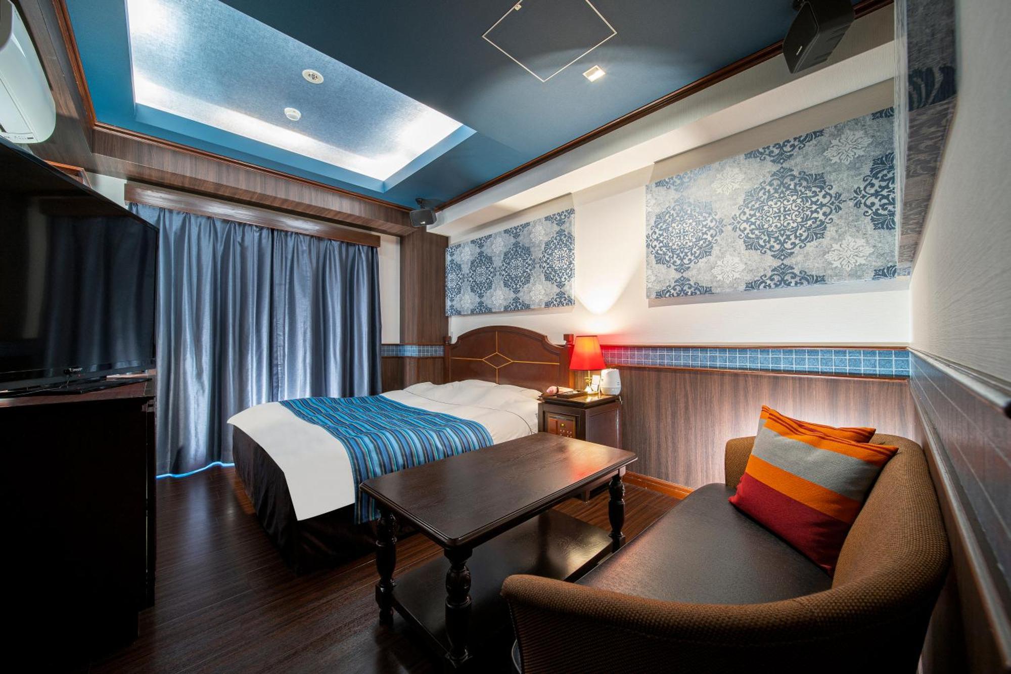 Love hotel Hotel Salle De Bain (Adults Only)
