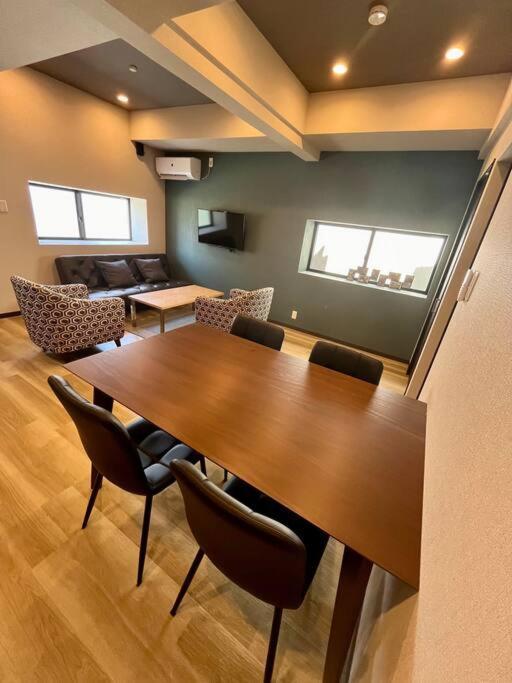 5 Mins Walk From Tengachaya Close To Namba Apartment