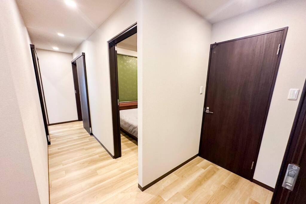 5 Mins Walk From Tengachaya Close To Namba