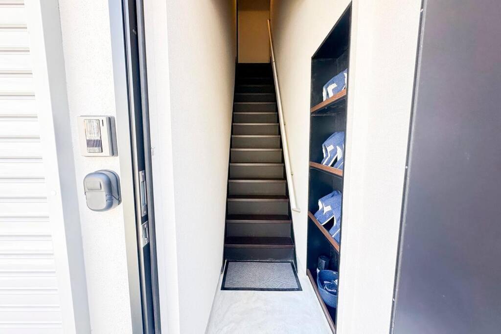 Apartment 5 Mins Walk From Tengachaya Close To Namba Osaka