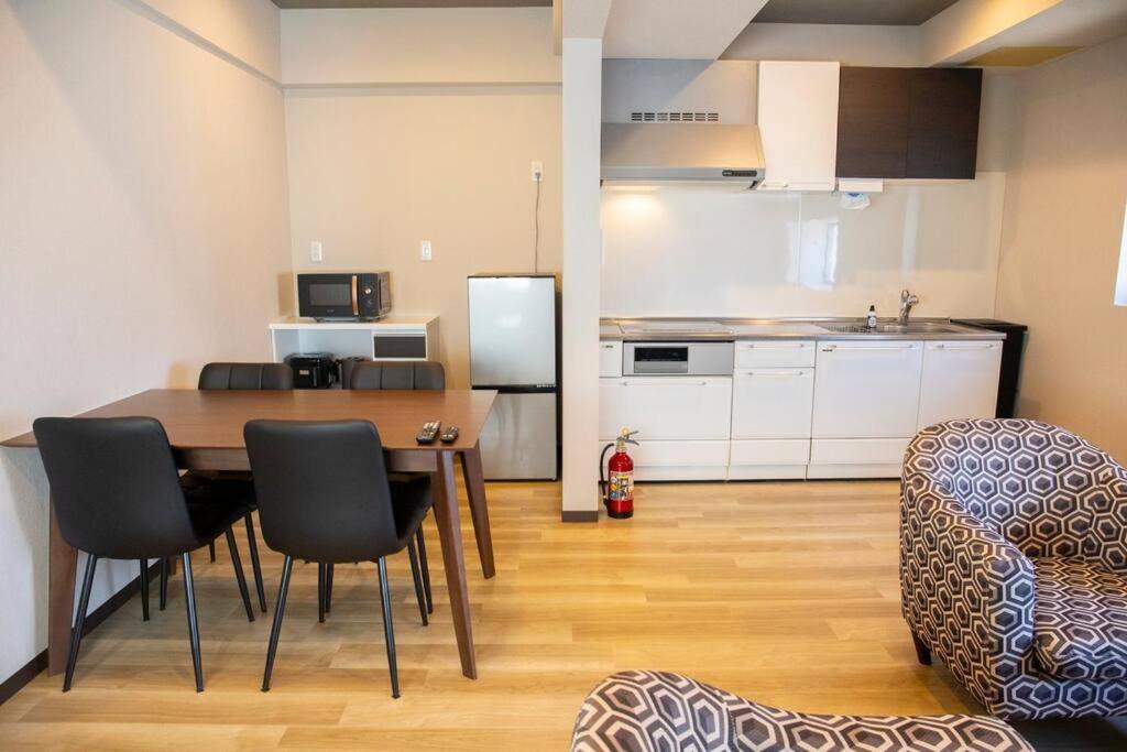 5 Mins Walk From Tengachaya Close To Namba Apartment *