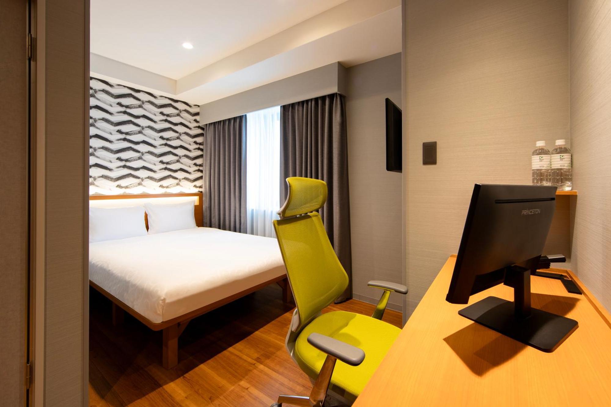 Karaksa Grande Shin-osaka Tower 4*