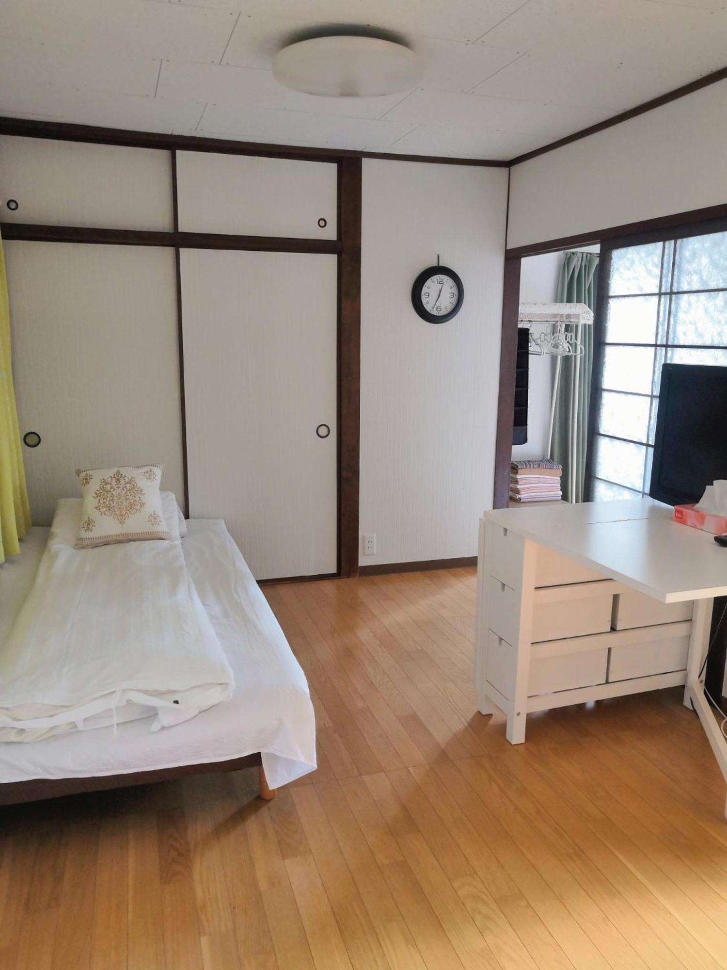 Aparthotel Nippori Nishi-tengachaya Guesthouse西天下茶屋アパートメント Osaka