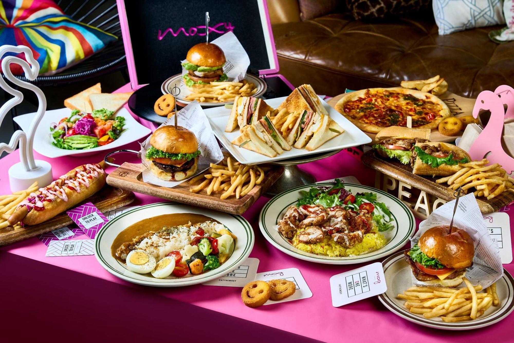 Hotel Moxy Honmachi By Marriott 4*