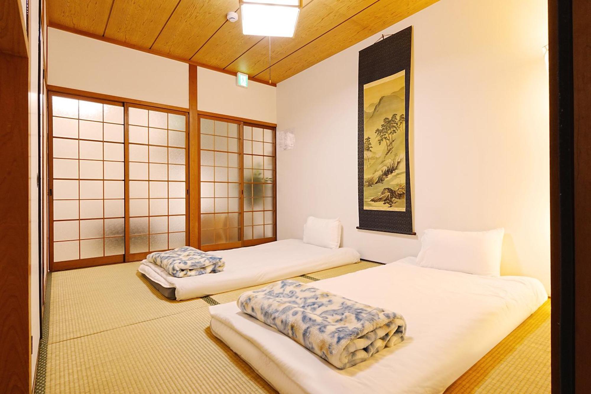 One House Kyobashi Station 5 Minutes Walking To Great Location * Osaka