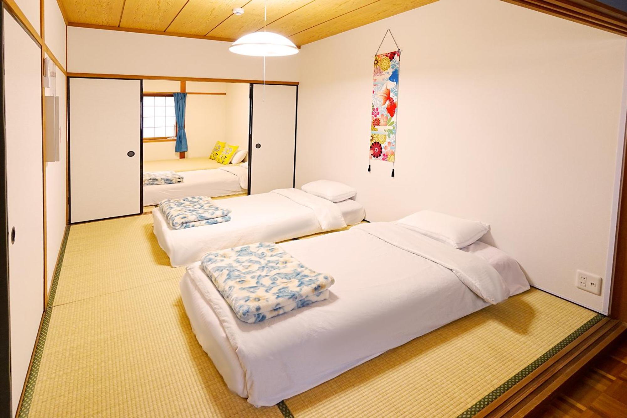 One House Kyobashi Station 5 Minutes Walking To Great Location Villa Osaka