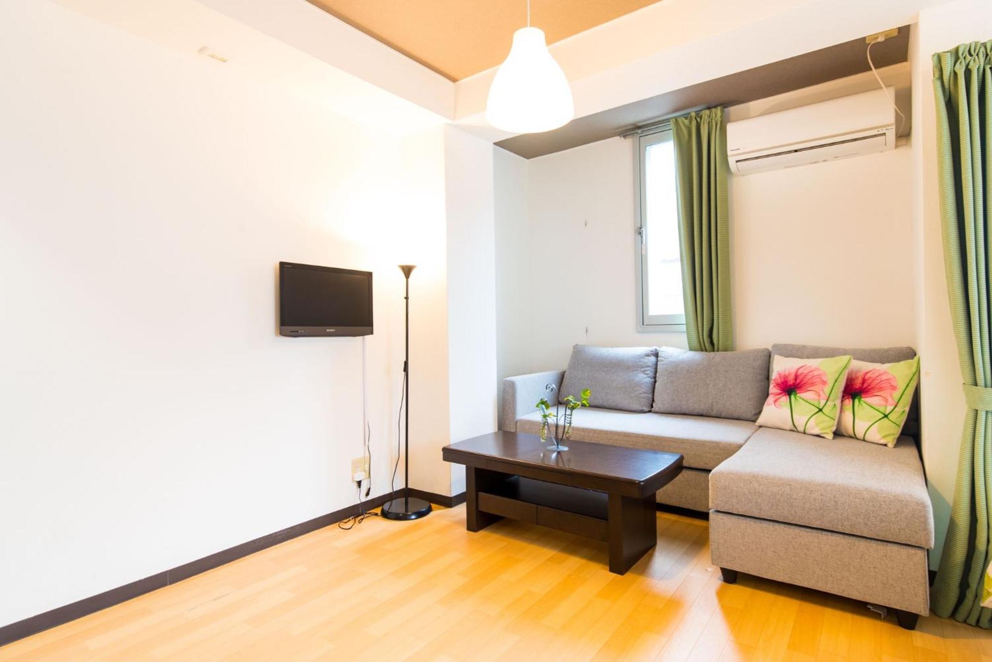 Apartment Sakura House Namba B Osaka