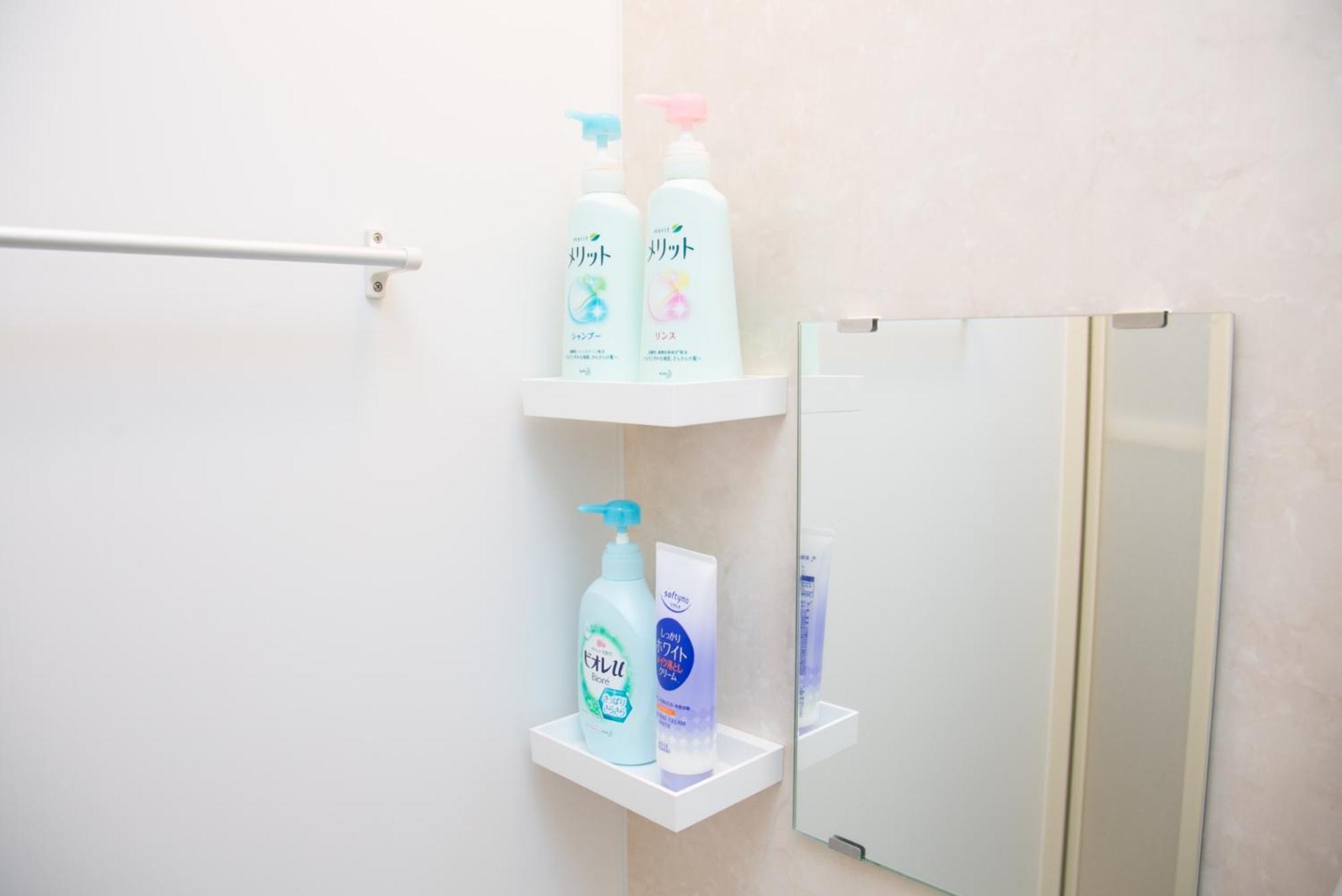 Apartment Sakura House Namba B Osaka