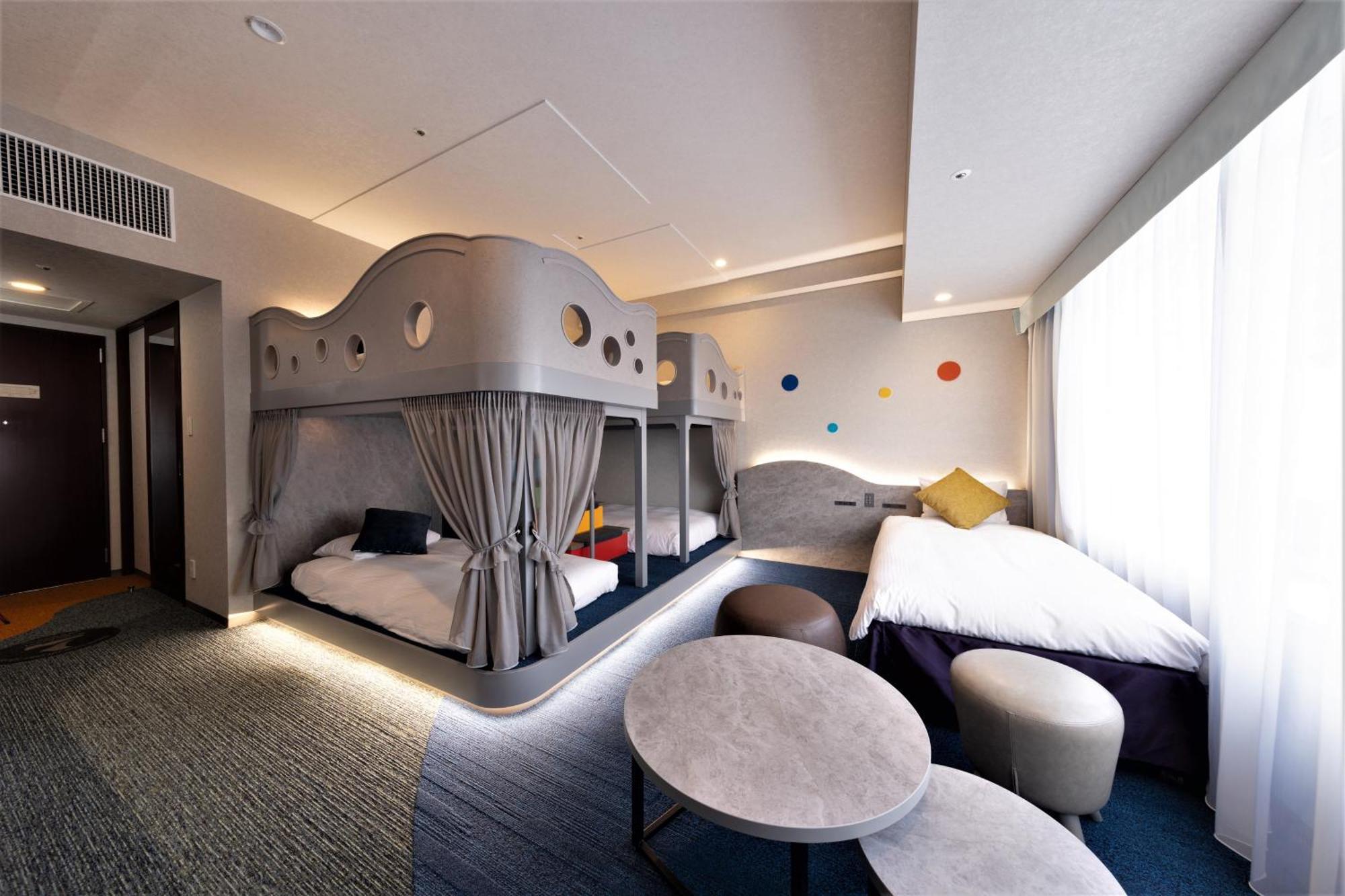 Keihan Universal Tower Hotel 4*