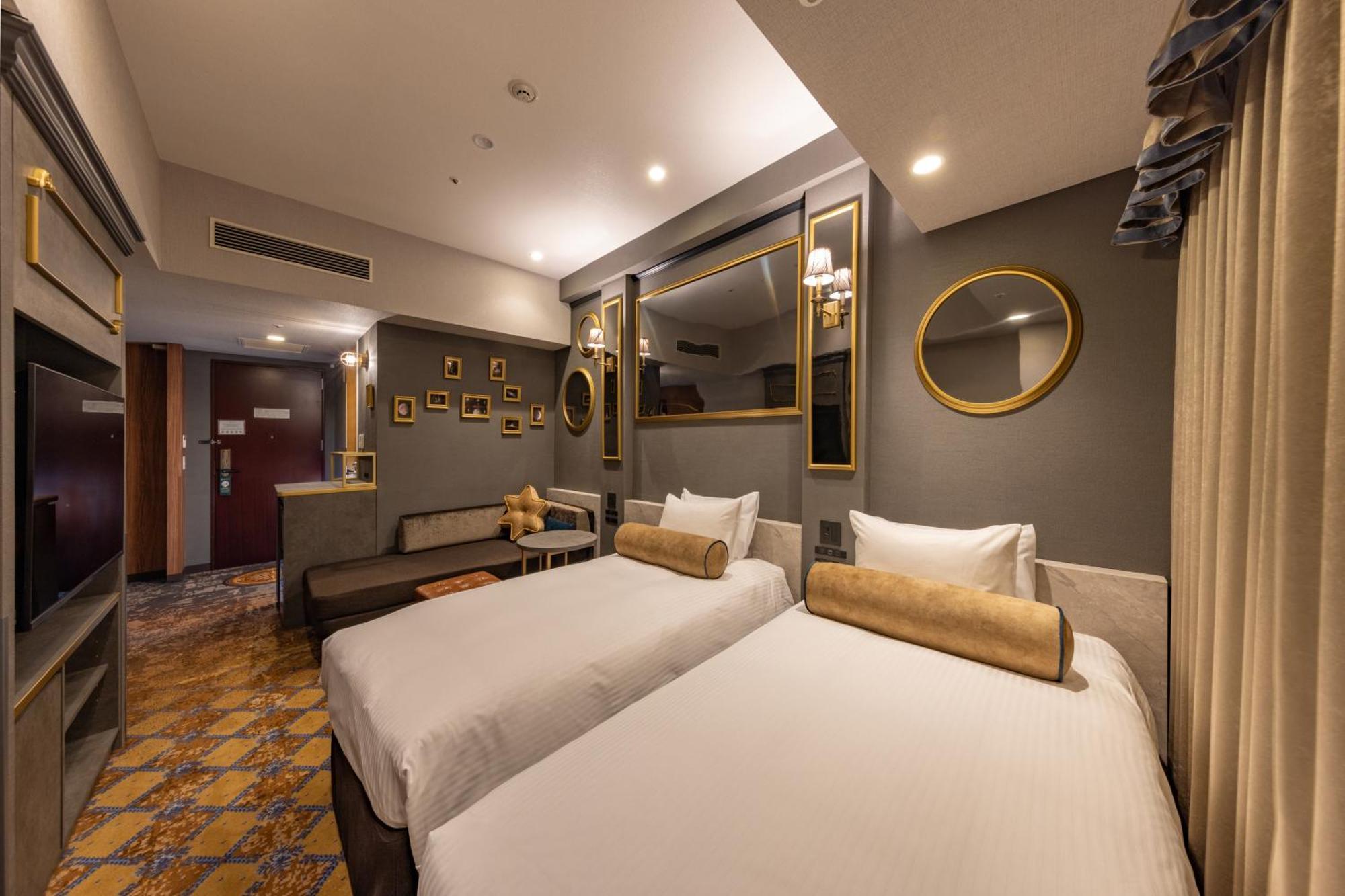 Keihan Universal Tower Hotel 4*