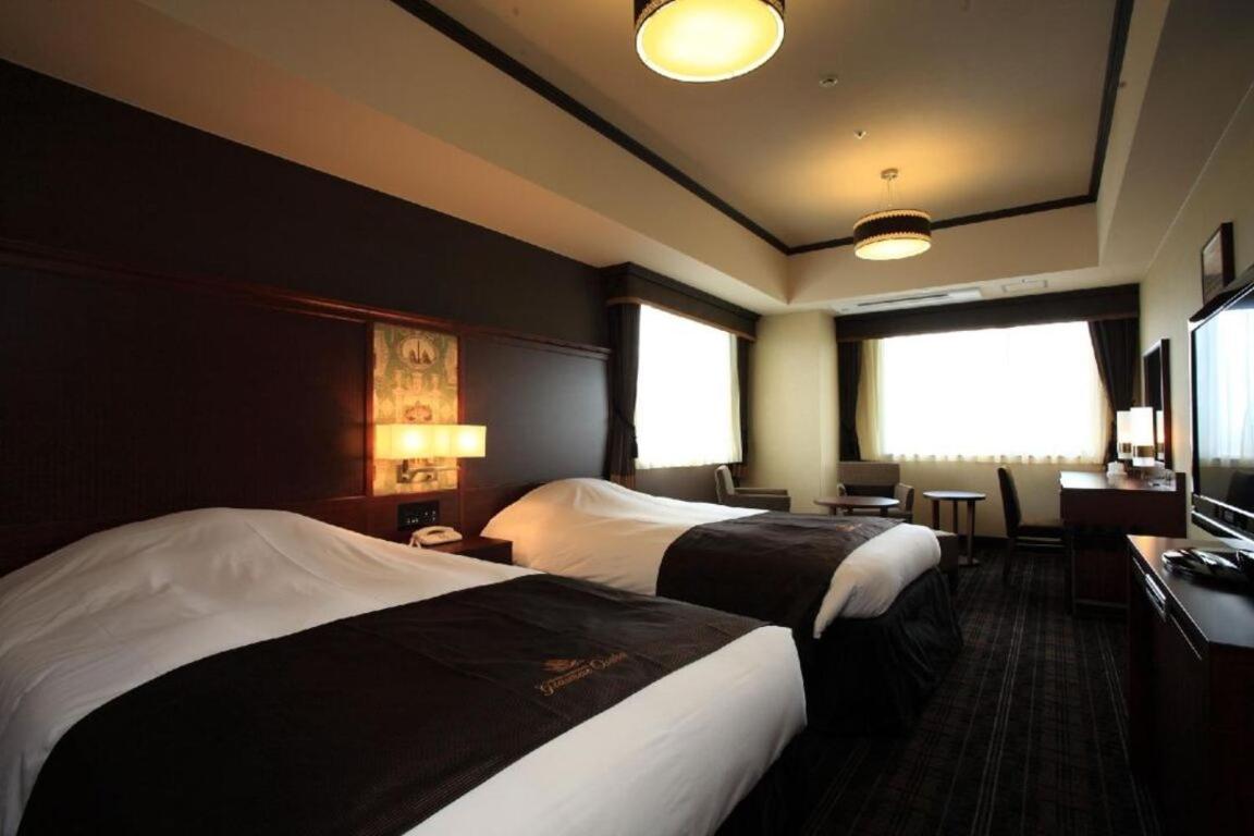 Monterey Grasmere Hotel Osaka