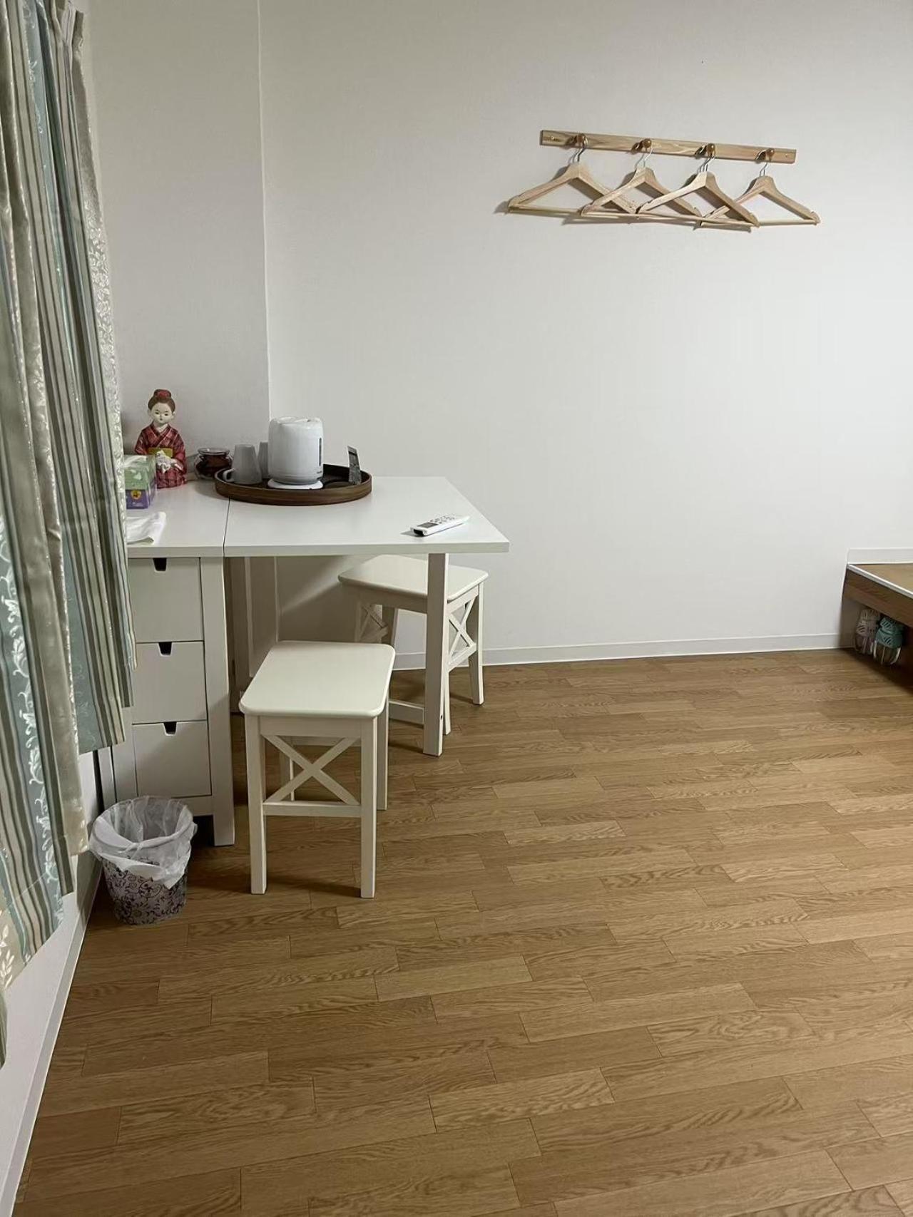 Aparthotel Nippori Nishi-tengachaya Guesthouse西天下茶屋アパートメント *
