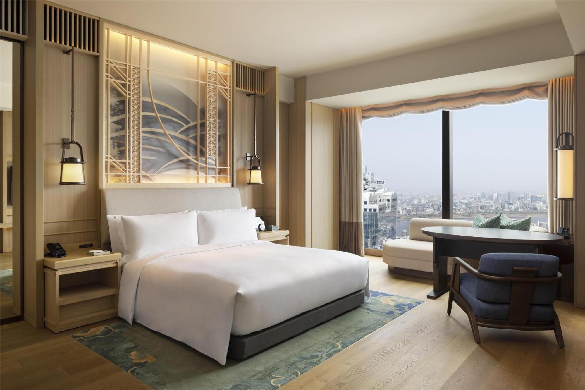 Waldorf Astoria 5* Osaka