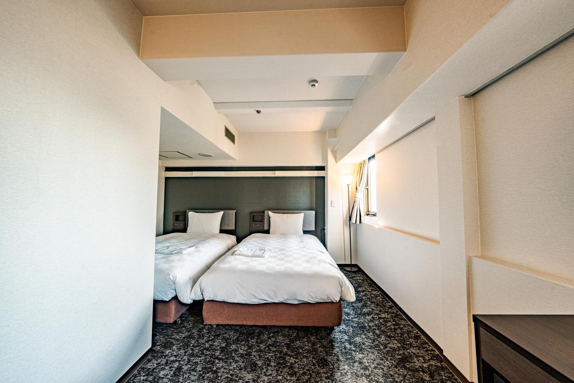 Consort Shin-osaka 4* Osaka