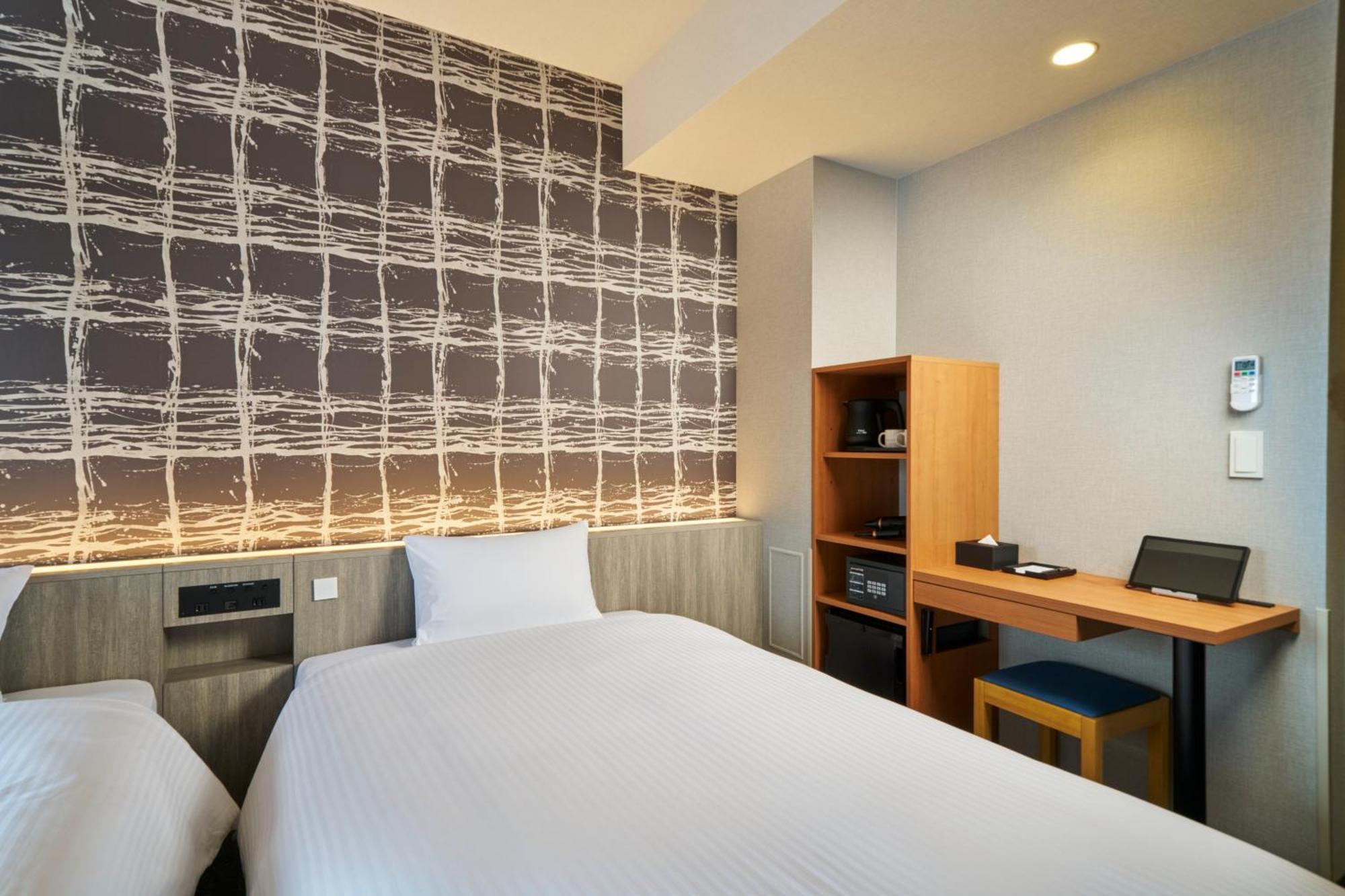 Koko Namba Sennichimae Hotel 3*