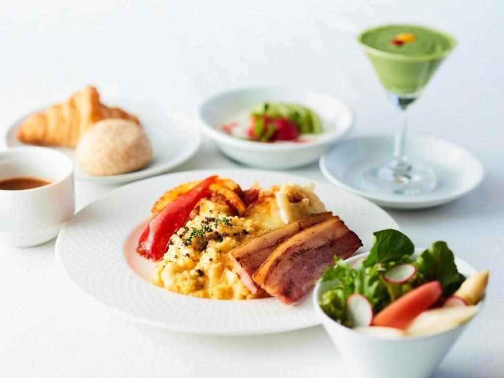Hotel Sakishima Cosmo Tower 4*