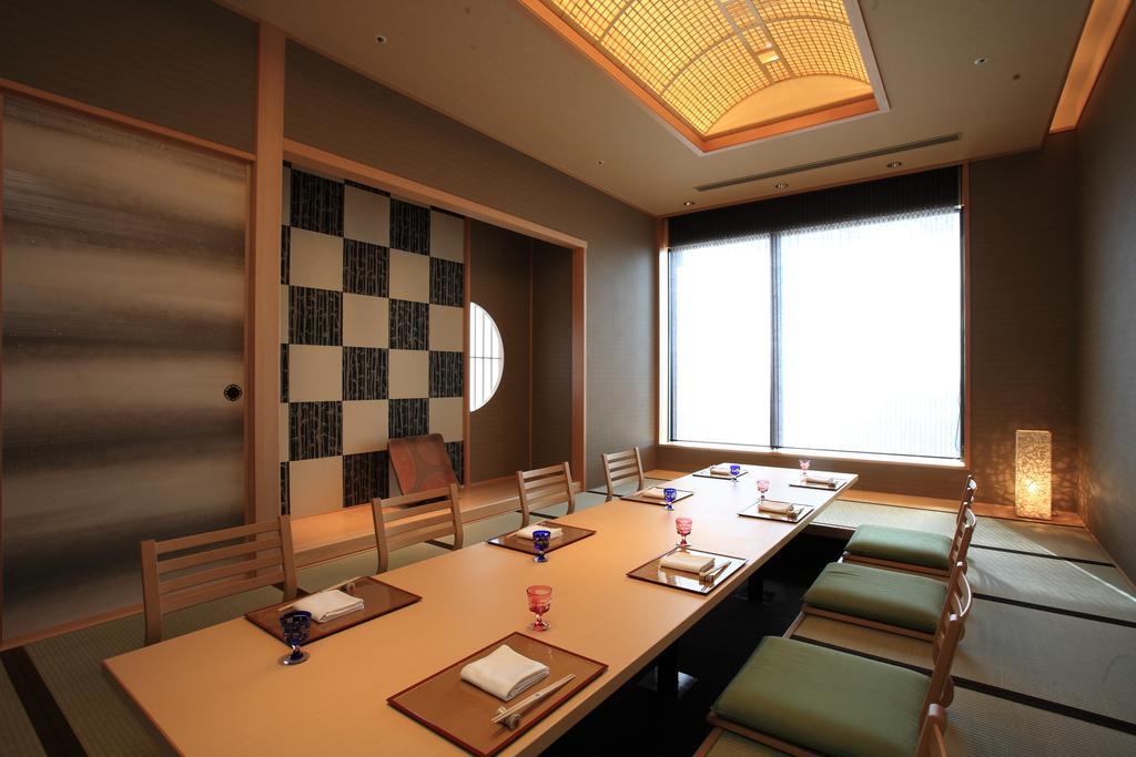 Monterey Grasmere Osaka